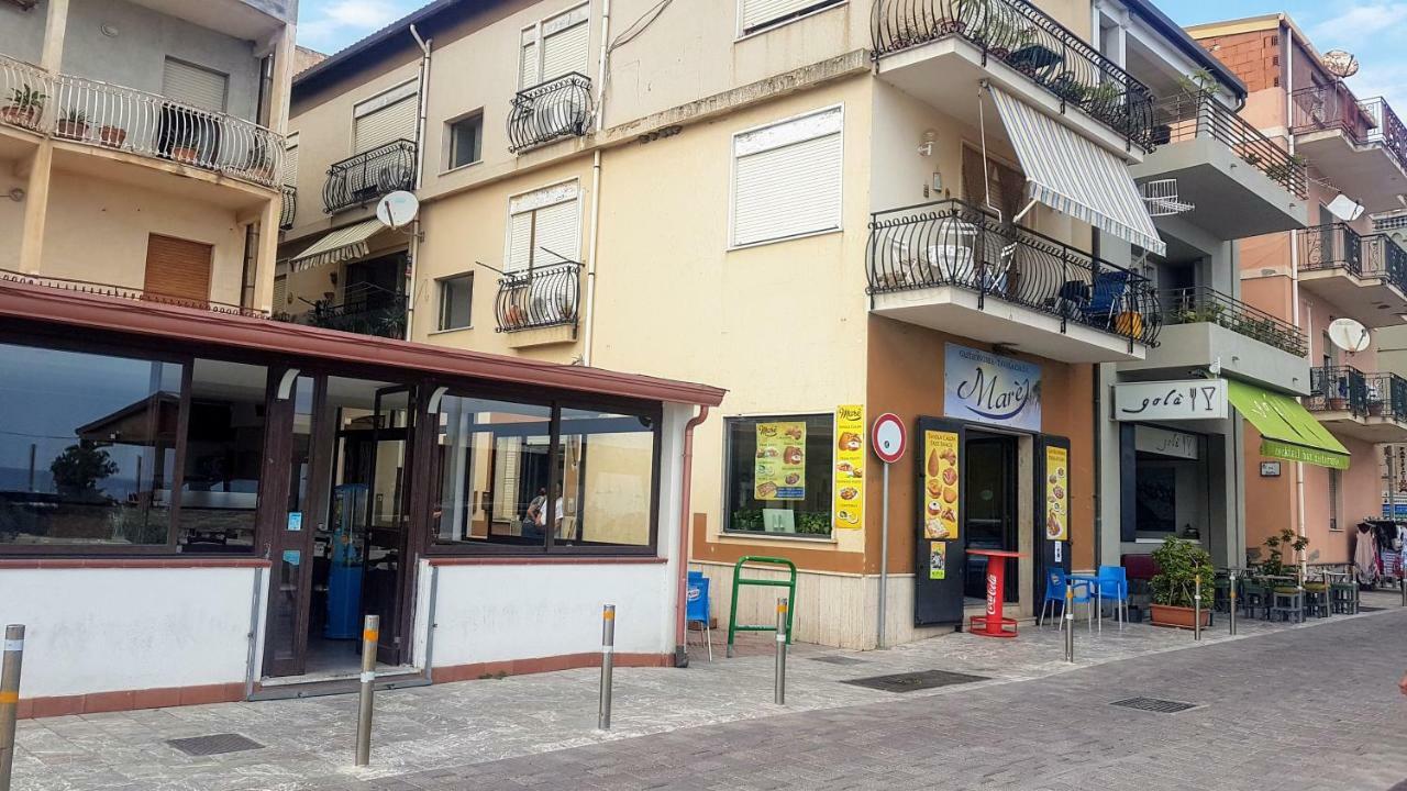 Ferienwohnung Casa Del Sole Letojanni Exterior foto